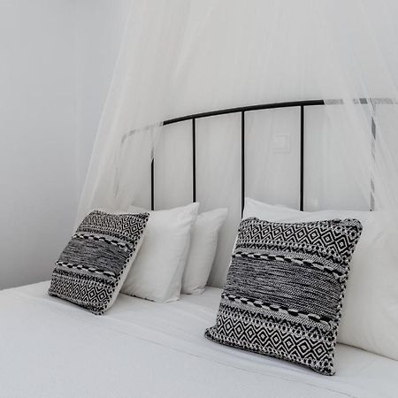 Uno Luxury Apartment With Sea View Livadia  외부 사진