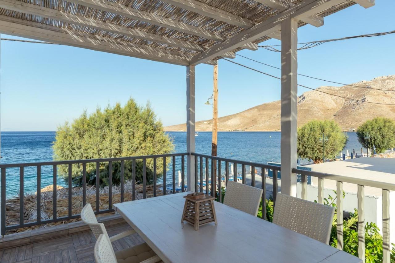 Uno Luxury Apartment With Sea View Livadia  외부 사진